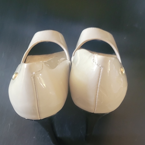 Guess Pumps Tan & Black with Leopard - Picture 4 of 5